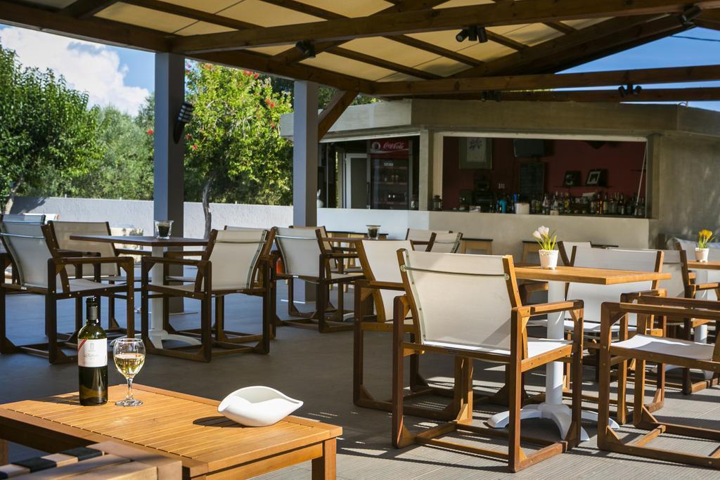 Olive Grove Studios & Apartments Svoronata Exterior foto